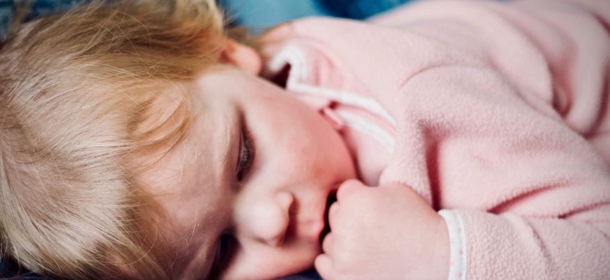 Varicella nei bambini: come si manifesta e quali sono i rimedi