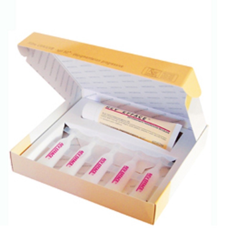 Rev Efface Kit Trattamento Depigmentante Crema Giorno 30 ml+ 5 Fiale Notte