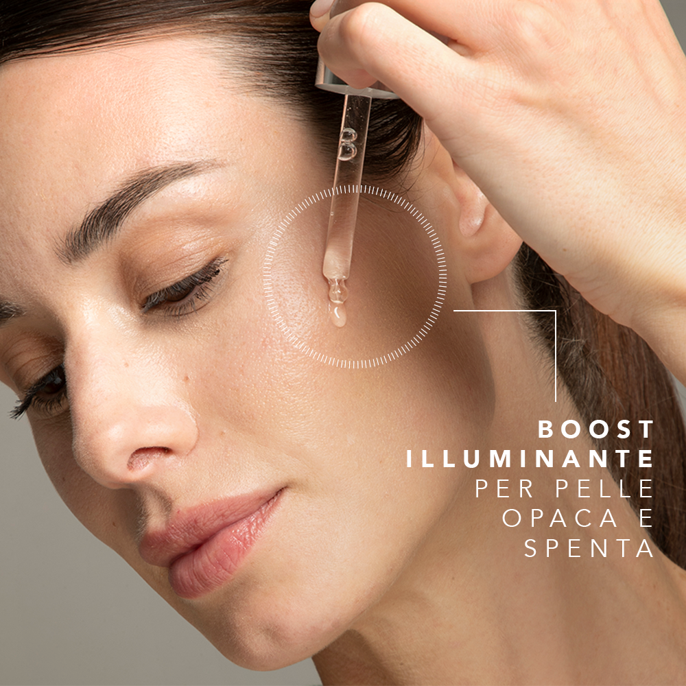 Skincure	Booster Illuminante	"Somatoline SkinExpert, Skincure Booster Illuminante Vitamina C 3%, Siero Viso   Illuminante,  Vitamina C   30ml