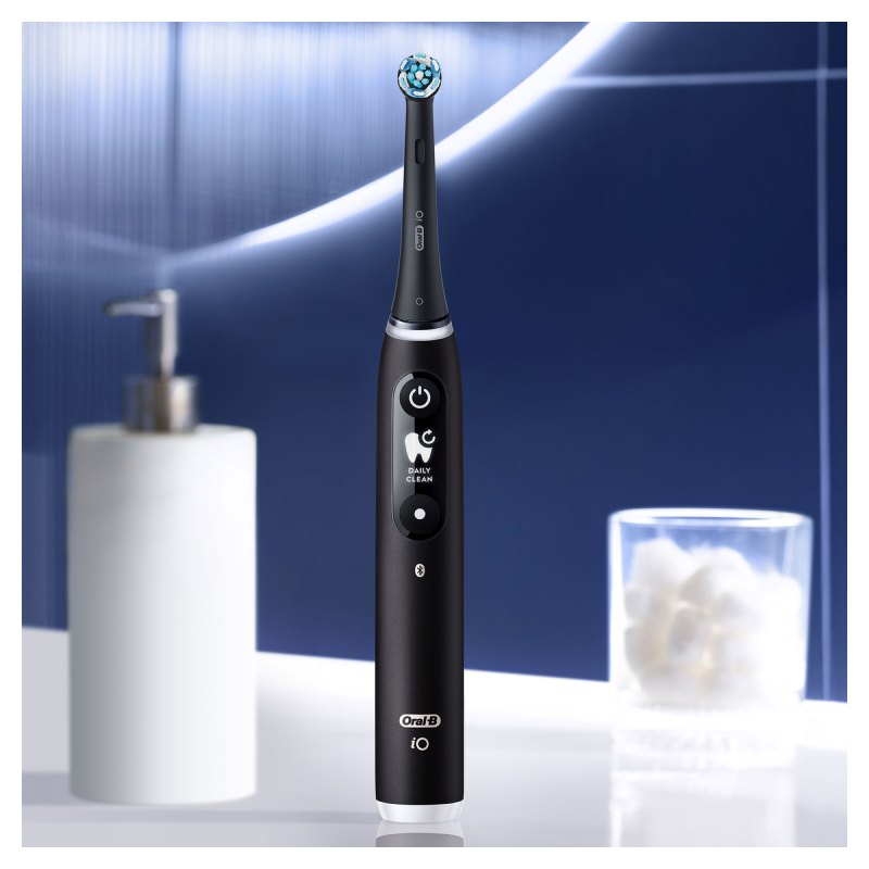 Oral-B iO - 6 - Spazzolino Elettrico Ricaricabile Nero Lava con Custodia da Viaggio