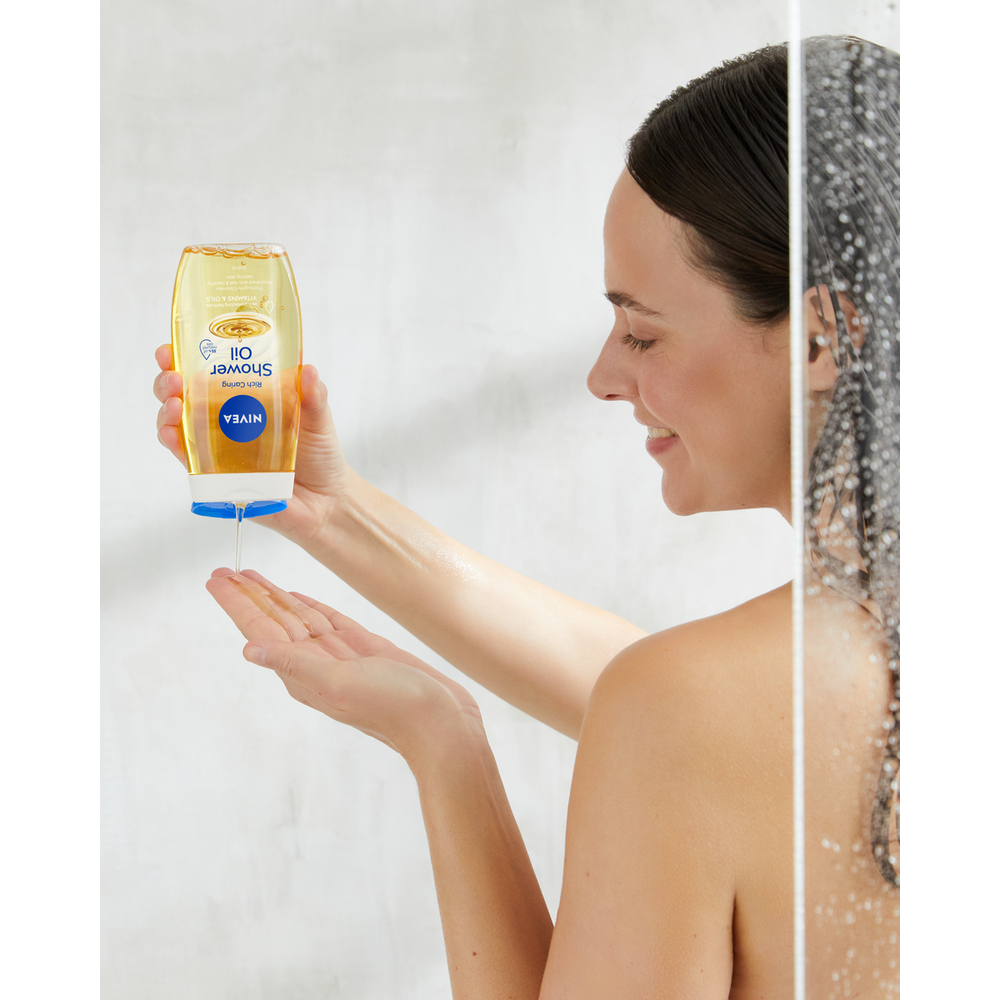 Nivea Olio Doccia Nutrimento Intenso 200 ml, Bagnoschiuma con Oli Naturali per una pelle morbida