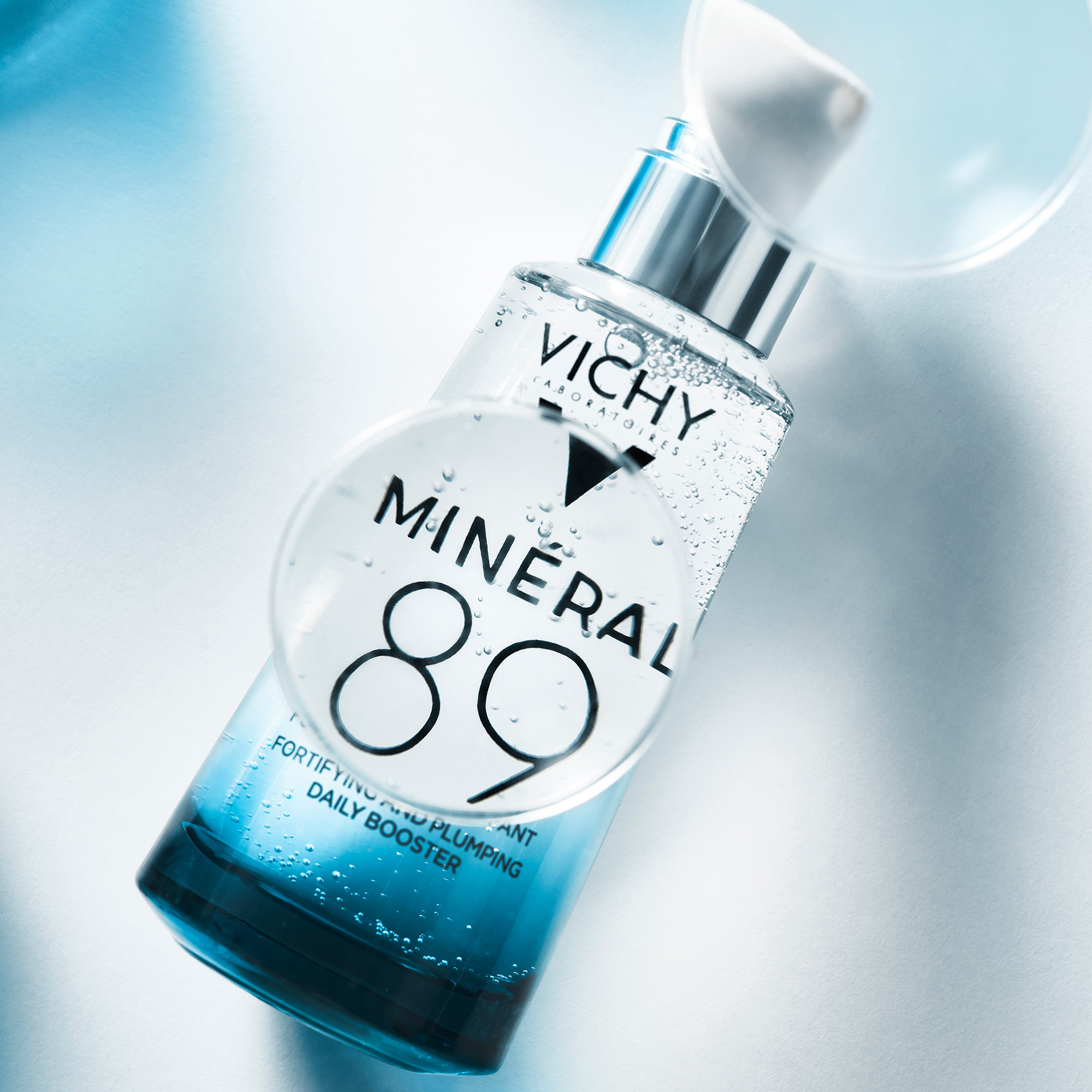 Vichy Mineral 89  Booster quotidiano fortificante e rimpolpante con acido ialuronico 50 ml