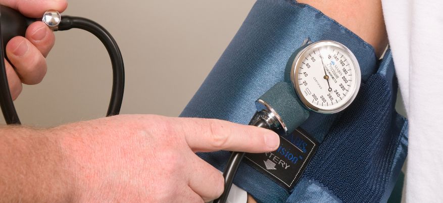 Ipertensione: una guida completa su come trattarla