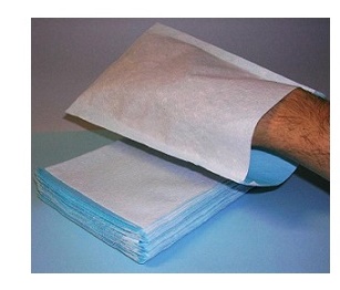 Farmacare Manopola Impermeabile Non Saponata Igiene Corpo 100 Pezzi