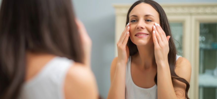 Borse sotto gli occhi: cause e rimedi efficaci