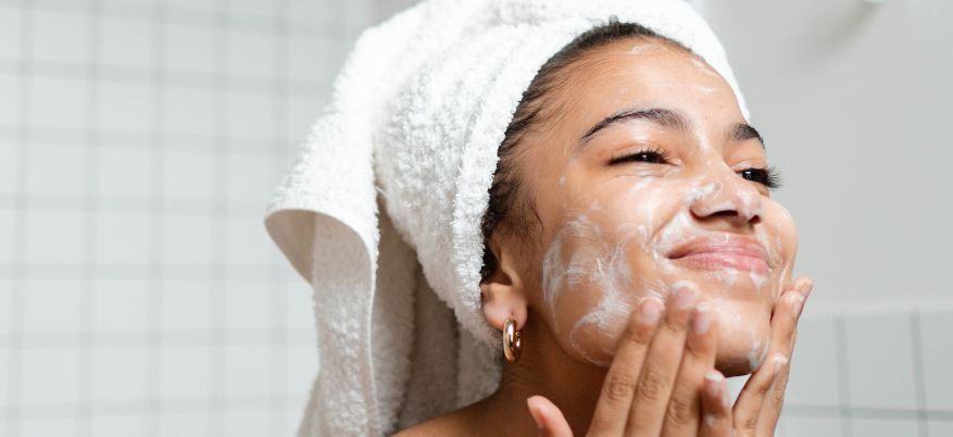 Come scegliere il detergente viso per la propria pelle