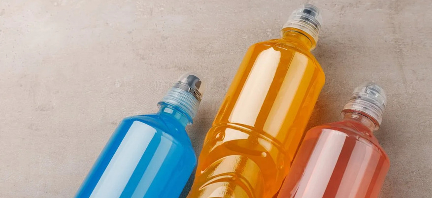 Bevande ipotoniche, isotoniche e ipertoniche: quale scegliere?