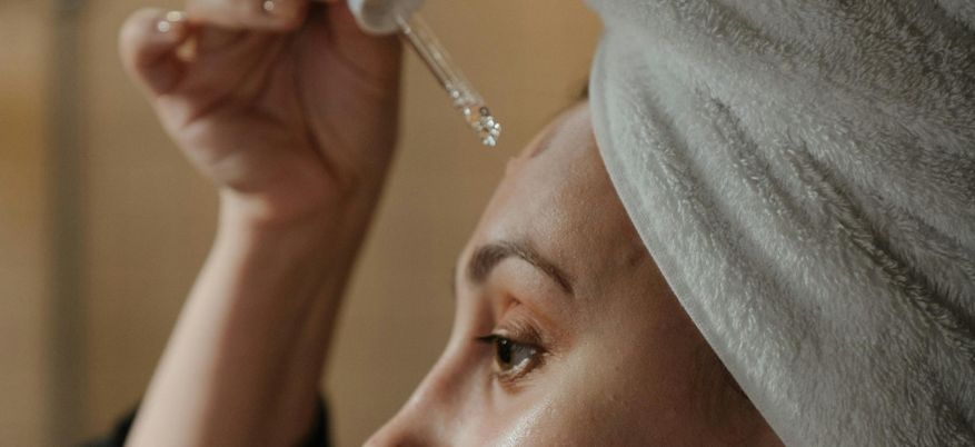 Sieri per il viso: scopri le diverse tipologie per una pelle radiosa