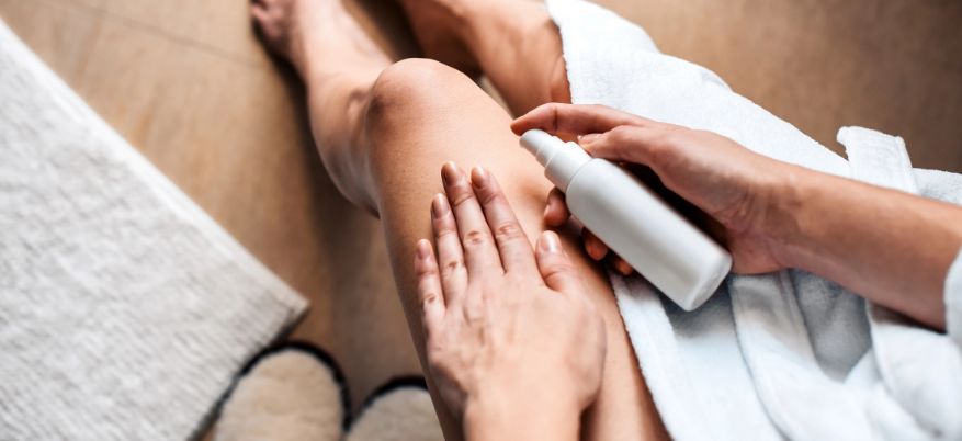 Olio secco per il corpo: idratazione leggera e pelle luminosa