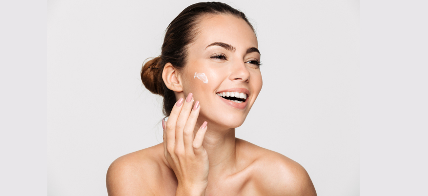 COME APPLICARE LA CREMA IDRATANTE SENZA SPRECARLA