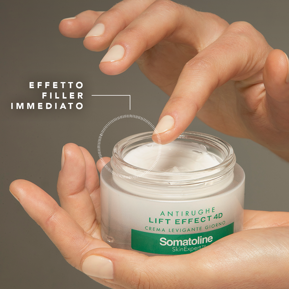 Somatoline SkinExpert, Lift Effect 4D Crema Giorno Filler Antirughe, Trattamento Viso   Anti-età,  Acido Ialuronico   50ml