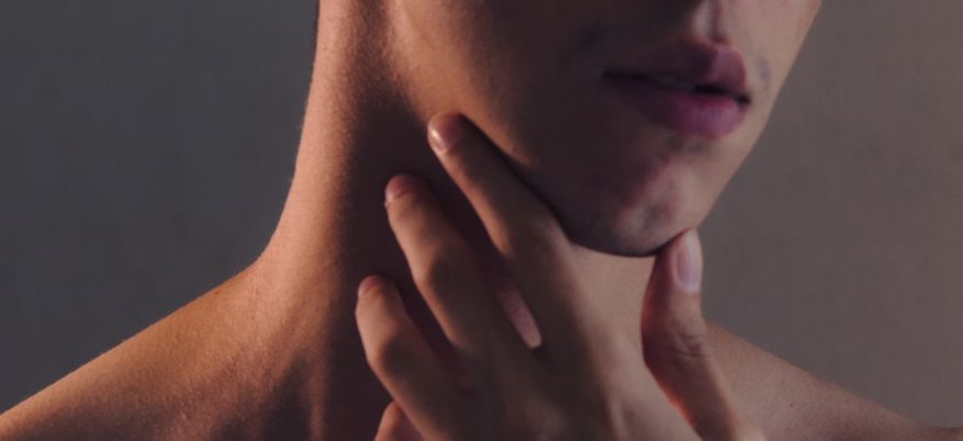 Faringite Cronica o Faringite Acuta: differenze e rimedi efficaci