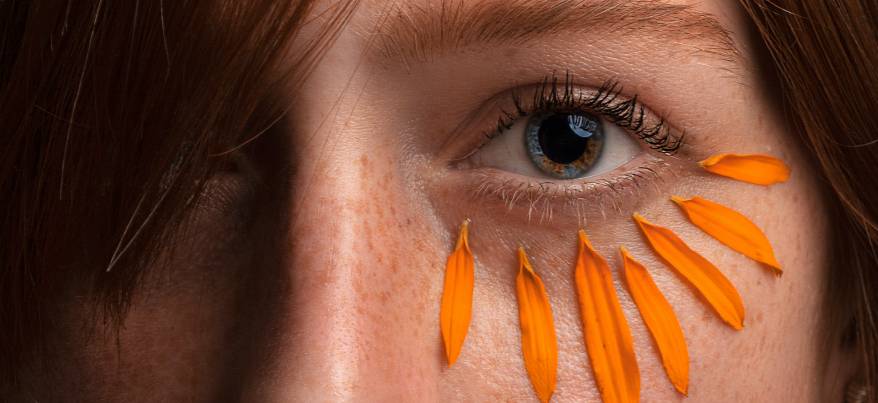 Occhi rossi al mare: ecco i rimedi ideali