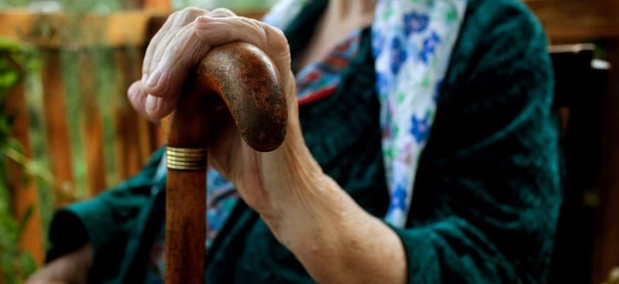 Rimedi sarcopenia: dieta e integratori per gli anziani 