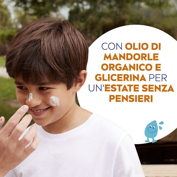 Nivea Sun Spray Solare Kids Protect & Care FP30 270 ml, Crema solare per bambini waterproof