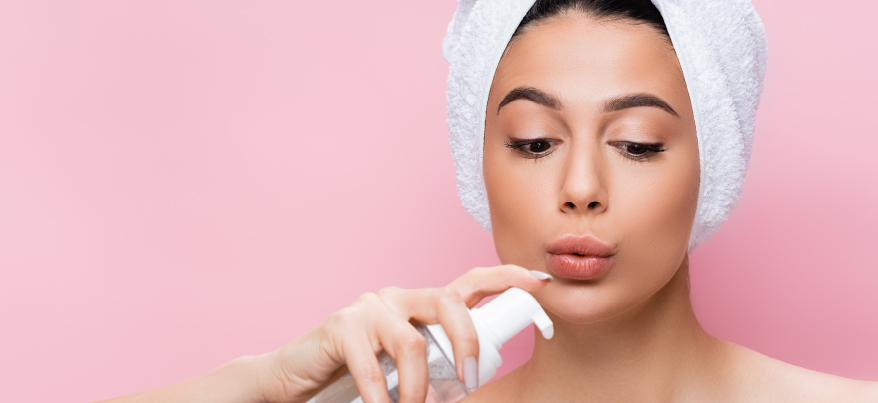 Detergente viso per l’estate: come sceglierlo in base alla tua pelle
