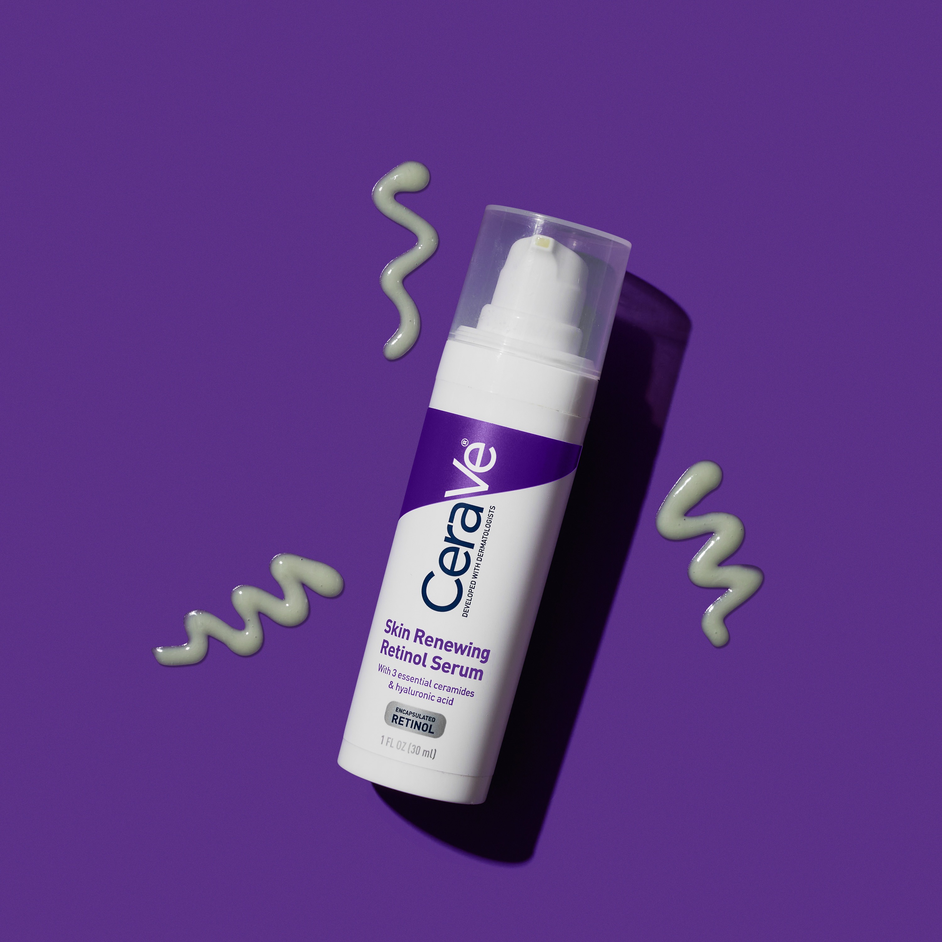 CeraVe Skin Renewing Siero Retinolo, Con Retinolo Incapsulato, 3 Ceramidi Essenziali e Acido Ialuronico, Per i Primi Segni dell'Età, 30ml