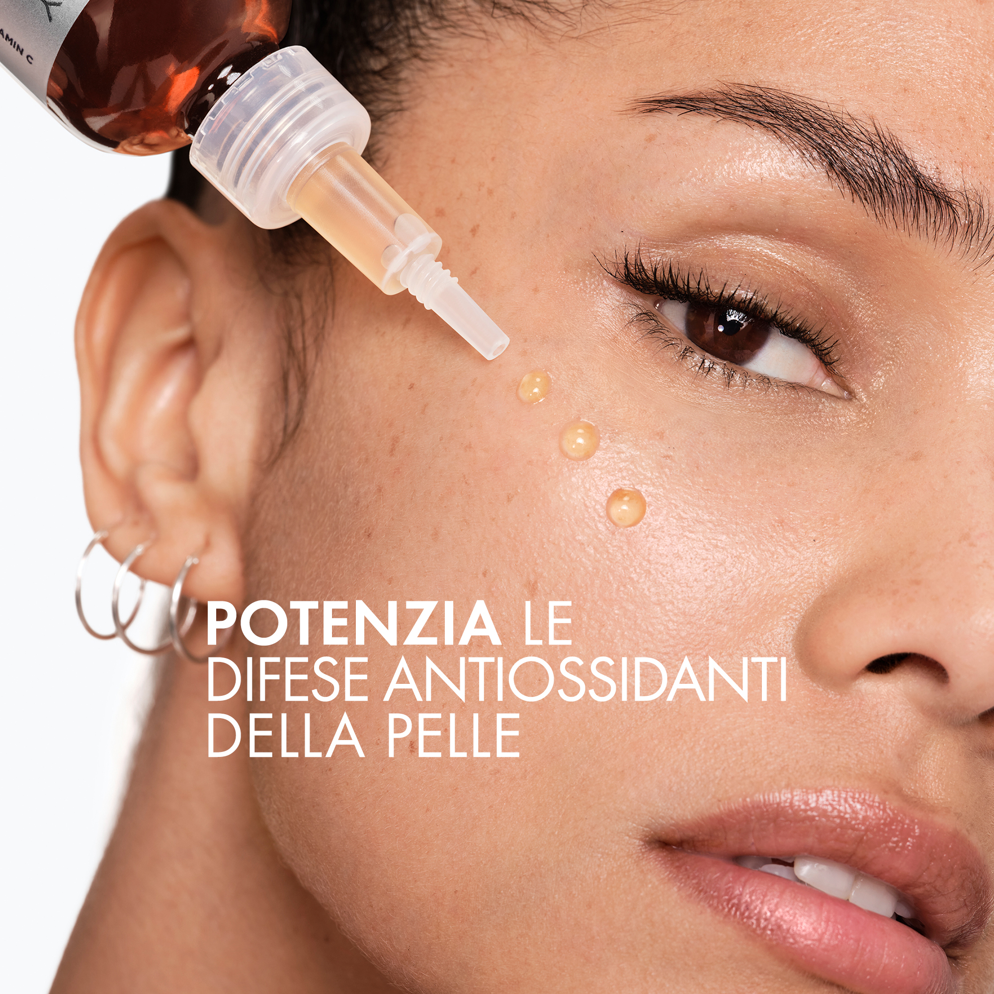 Vichy Liftactiv Siero Illuminante con 16% Vitamina C Pura per una pelle giovane e radiosa 20ml
