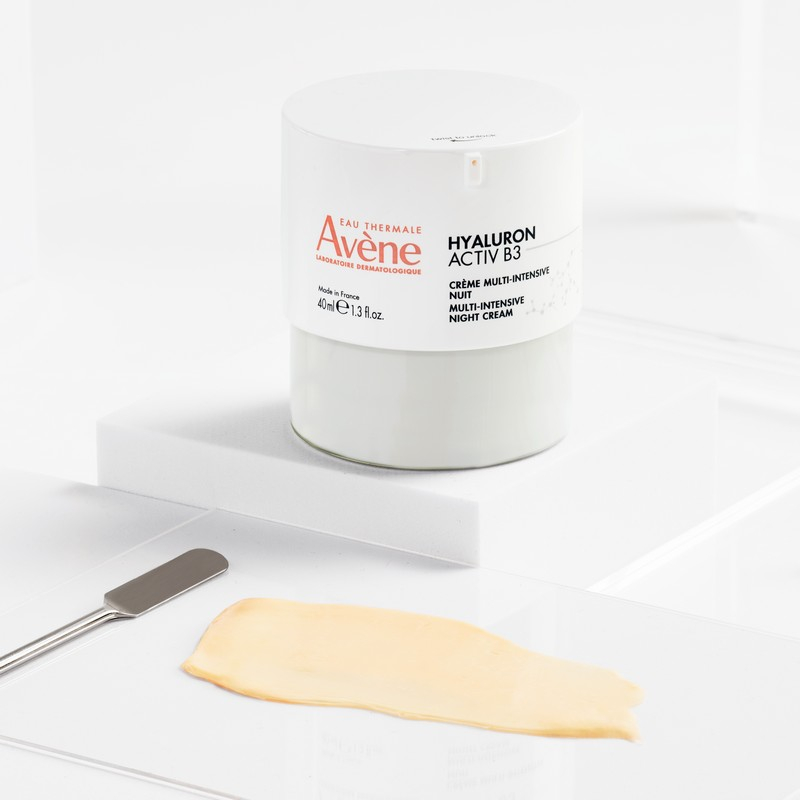 Eau Thermale Avène Hyaluron Activ B3 - Crema notte Multi-Intensive, anti-età - 40ml
