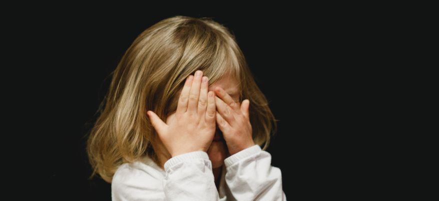 Congiuntivite nei bambini: cause comuni e rimedi efficaci