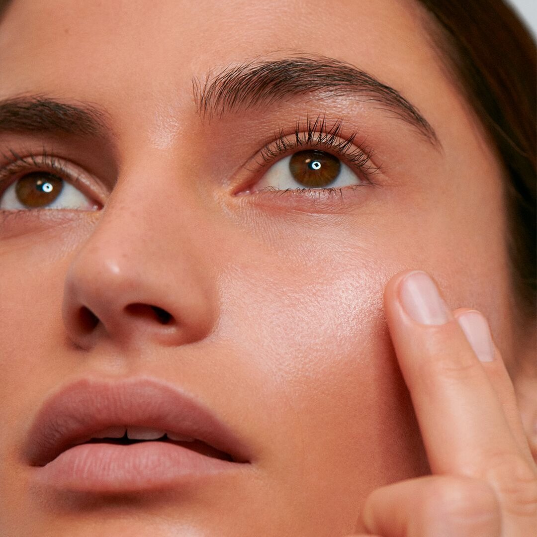 Dr. Hauschka - Illuminating Fluid N.01