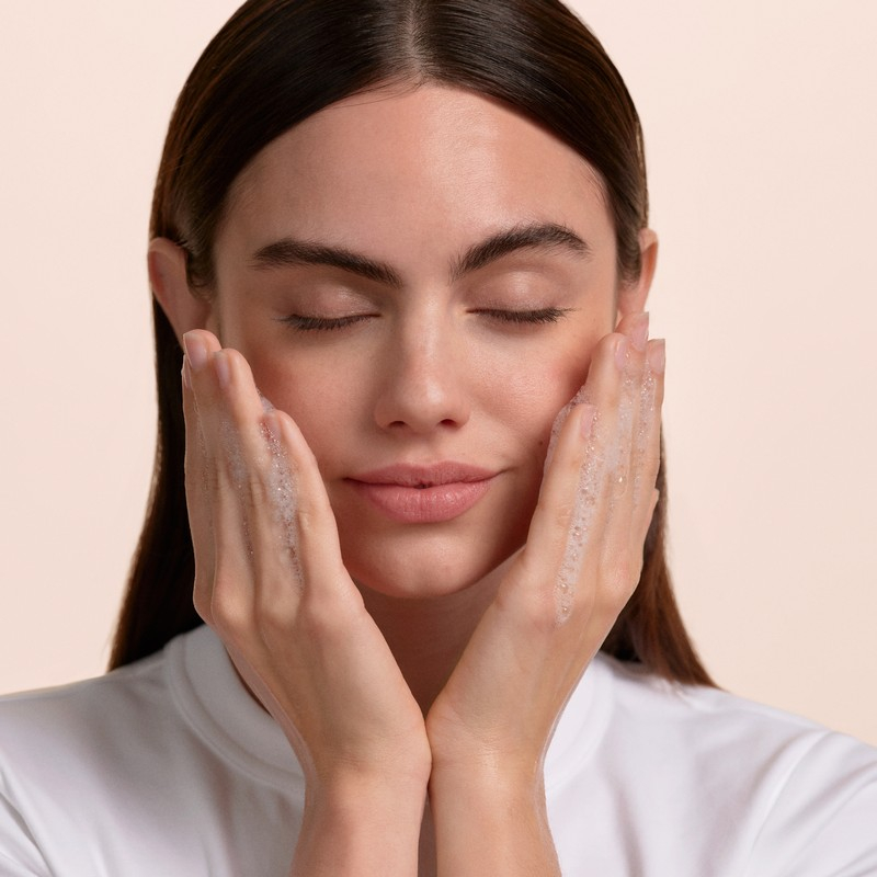 Eau Thermale Avène Cleanance Gel Detergente, pelle grassa a tendenza acneica, 400ml 