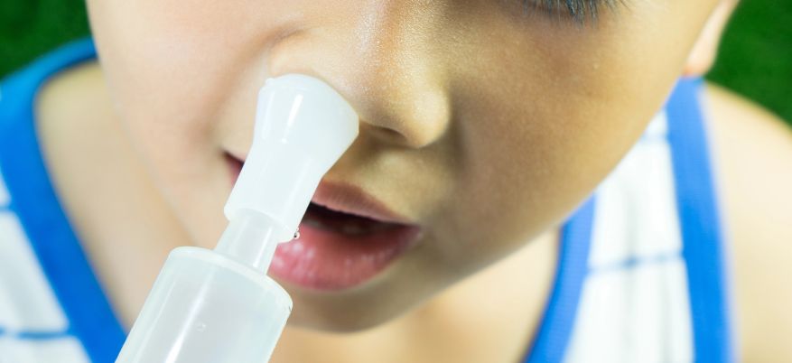 Come fare il lavaggio nasale: guida semplice ed efficace
