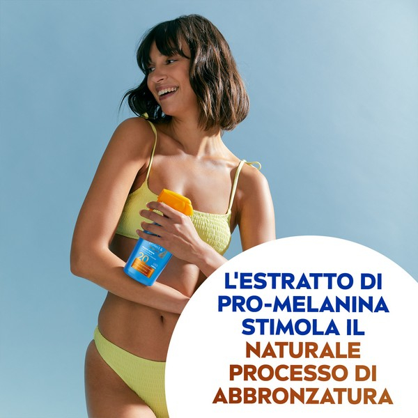 Nivea Sun Spray Solare Protect & Bronze FP20 270 ml, Crema solare 20 per un'abbronzatura dorata